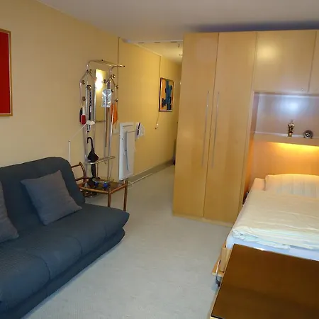 Air Boardinghouse Tulip Stockum, Zu Fuß - 3 Minuten Zur Messe