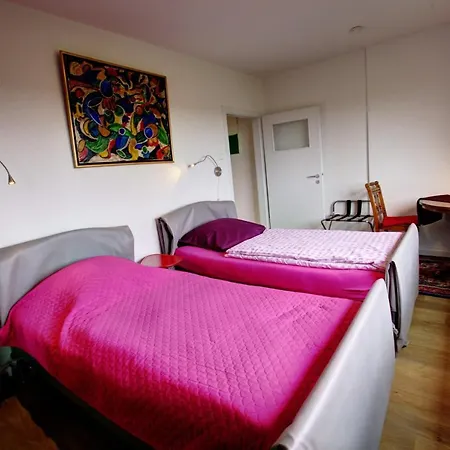 게스트하우스 Air Boardinghouse Tulip Stockum, Zu Fuss - 3 Minuten Zur Messe 3*