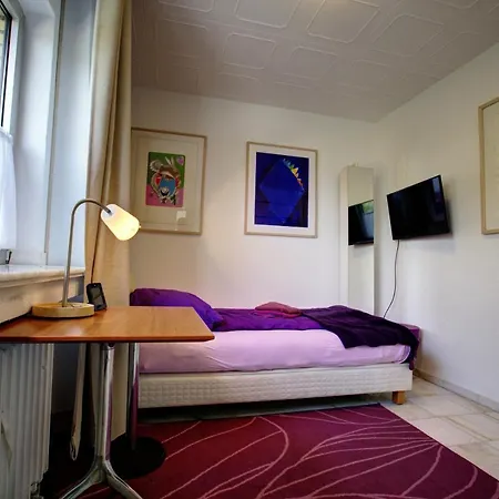 Air Boardinghouse Tulip Stockum, Zu Fuß - 3 Minuten Zur Messe Gasthof