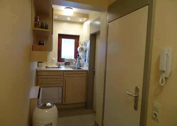 Air Boardinghouse Tulip Stockum, Zu Fuss - 3 Minuten Zur Messe 뒤셀도르프