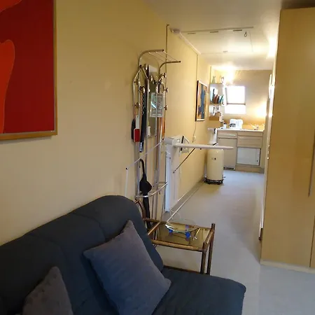 Air Boardinghouse Tulip Stockum, Zu Fuss - 3 Minuten Zur Messe Dusseldorf