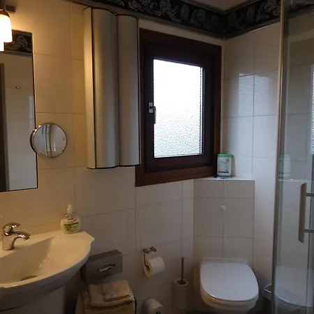 Maison d'hôtes Air Boardinghouse Tulip Stockum, Zu Fuss - 3 Minuten Zur Messe