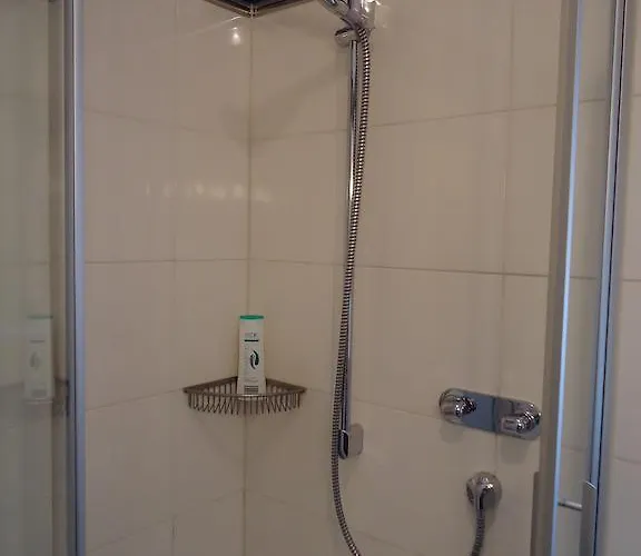 Air Boardinghouse Tulip Stockum, Zu Fuss - 3 Minuten Zur Messe Düsseldorf