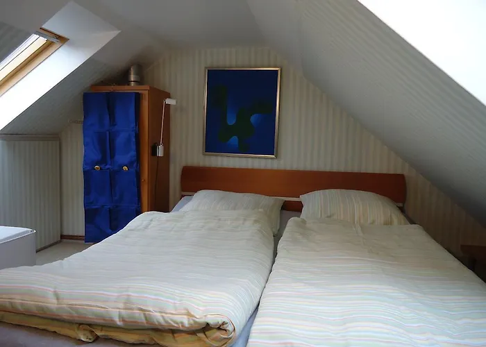 Konukevi Air Boardinghouse Tulip Stockum, Zu Fuss - 3 Minuten Zur Messe Düsseldorf