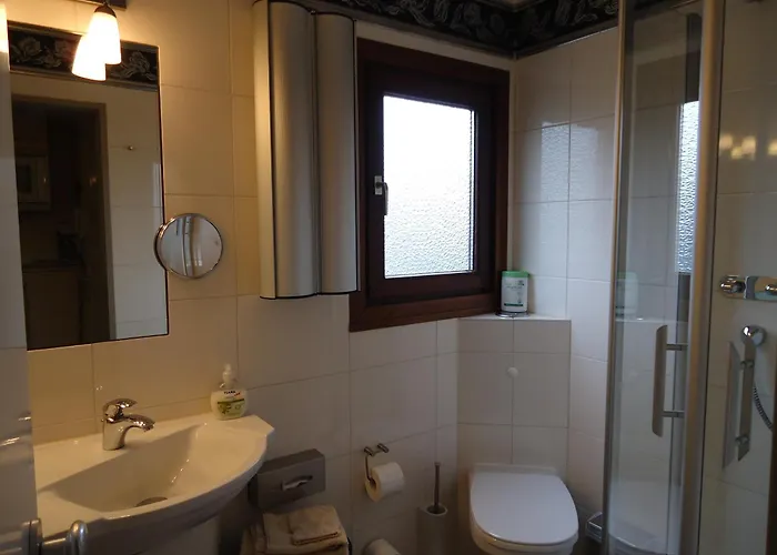 Konukevi Air Boardinghouse Tulip Stockum, Zu Fuss - 3 Minuten Zur Messe