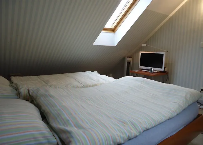 Air Boardinghouse Tulip Stockum, Zu Fuss - 3 Minuten Zur Messe بيت ضيافة دوسلدورف