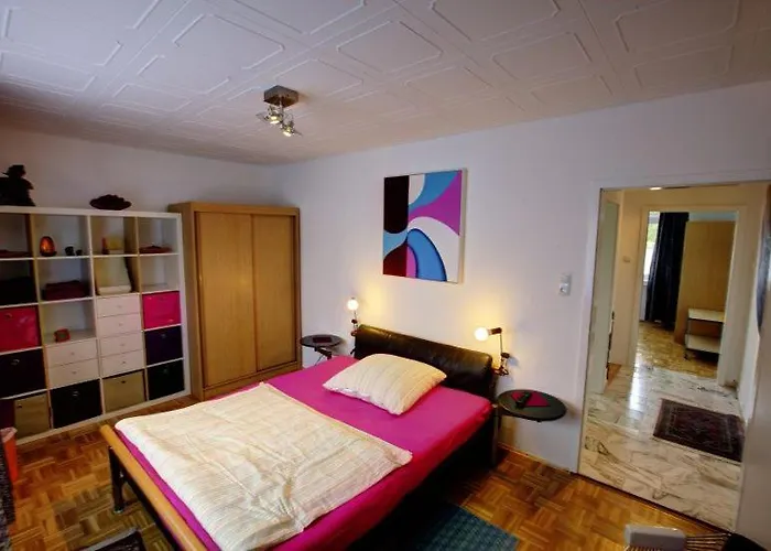 Air Boardinghouse Tulip Stockum, Zu Fuss - 3 Minuten Zur Messe Konukevi Düsseldorf