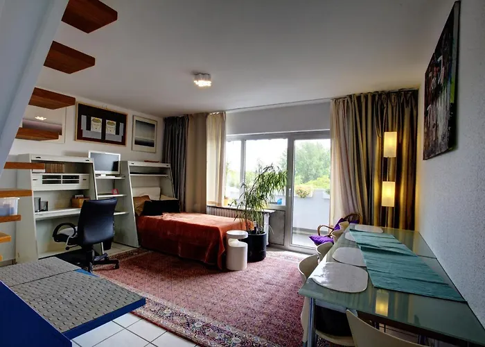 بيت ضيافة Air Boardinghouse Tulip Stockum, Zu Fuss - 3 Minuten Zur Messe 4*