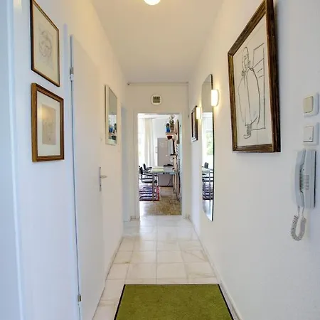 בית הארחה Air Boardinghouse Tulip Stockum, Zu Fuss - 3 Minuten Zur Messe דיסלדורף