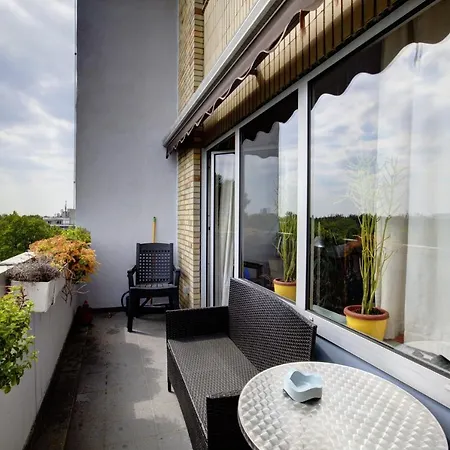 Air Boardinghouse Tulip Stockum, Zu Fuss - 3 Minuten Zur Messe 招待所 杜塞尔多夫