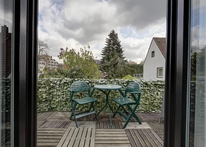 Air Boardinghouse Tulip Stockum, Zu Fuss - 3 Minuten Zur Messe 招待所 3*