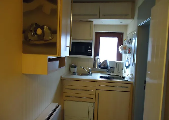 招待所 Air Boardinghouse Tulip Stockum, Zu Fuss - 3 Minuten Zur Messe